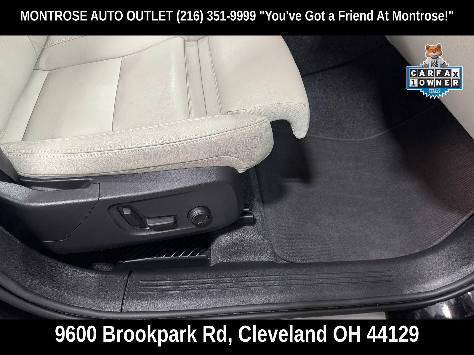 Used 2025 Volvo XC40 B5 Ultra AWD/4WD image 55