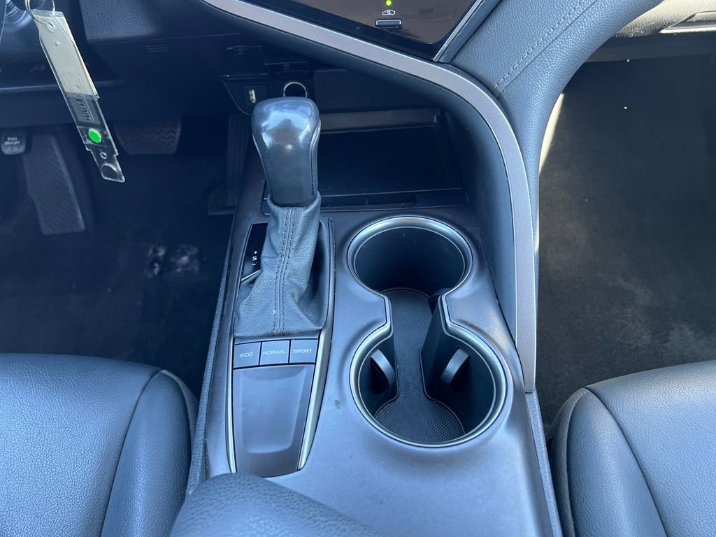 Used 2022 Toyota Camry SE image 22