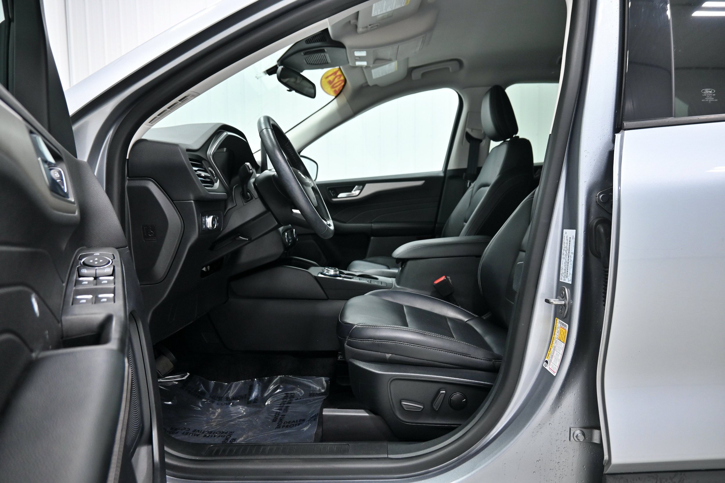 Used 2021 Ford Escape SEL AWD/4WD image 5