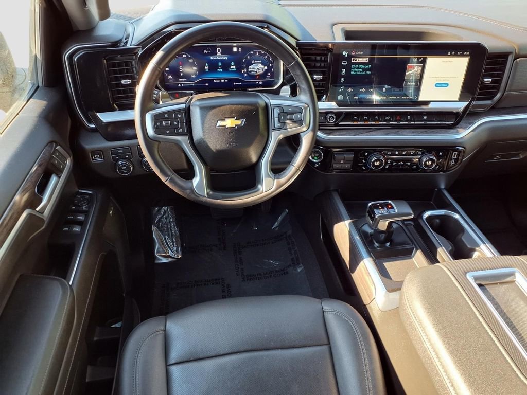 Used 2022 Chevrolet Silverado 1500 LTZ AWD/4WD image 12