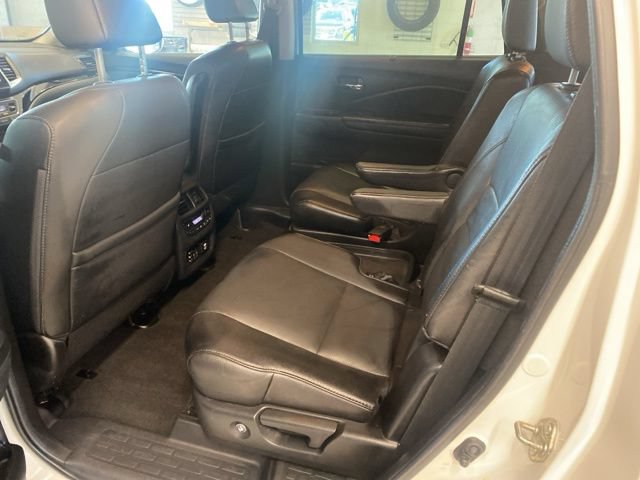 Used 2016 Honda Pilot Elite image 33