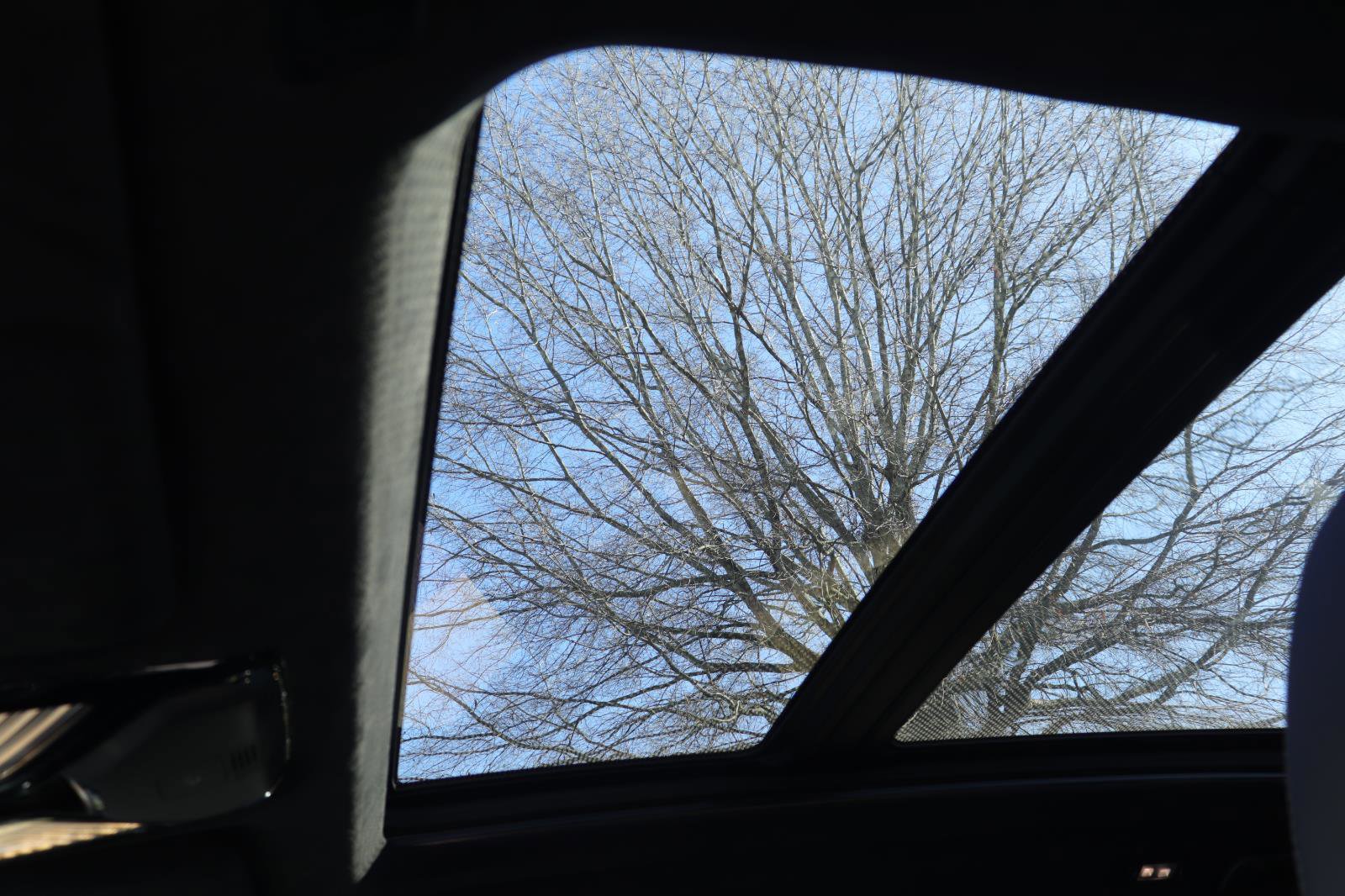 Used 2025 BMW X7 M60i image 25