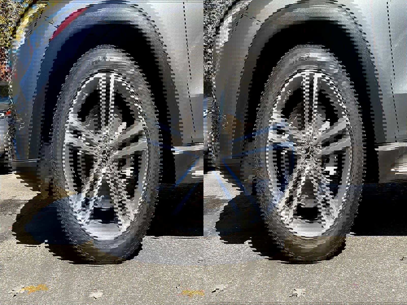 Used 2022 Mercedes-Benz GLE 350 4MATIC image 11