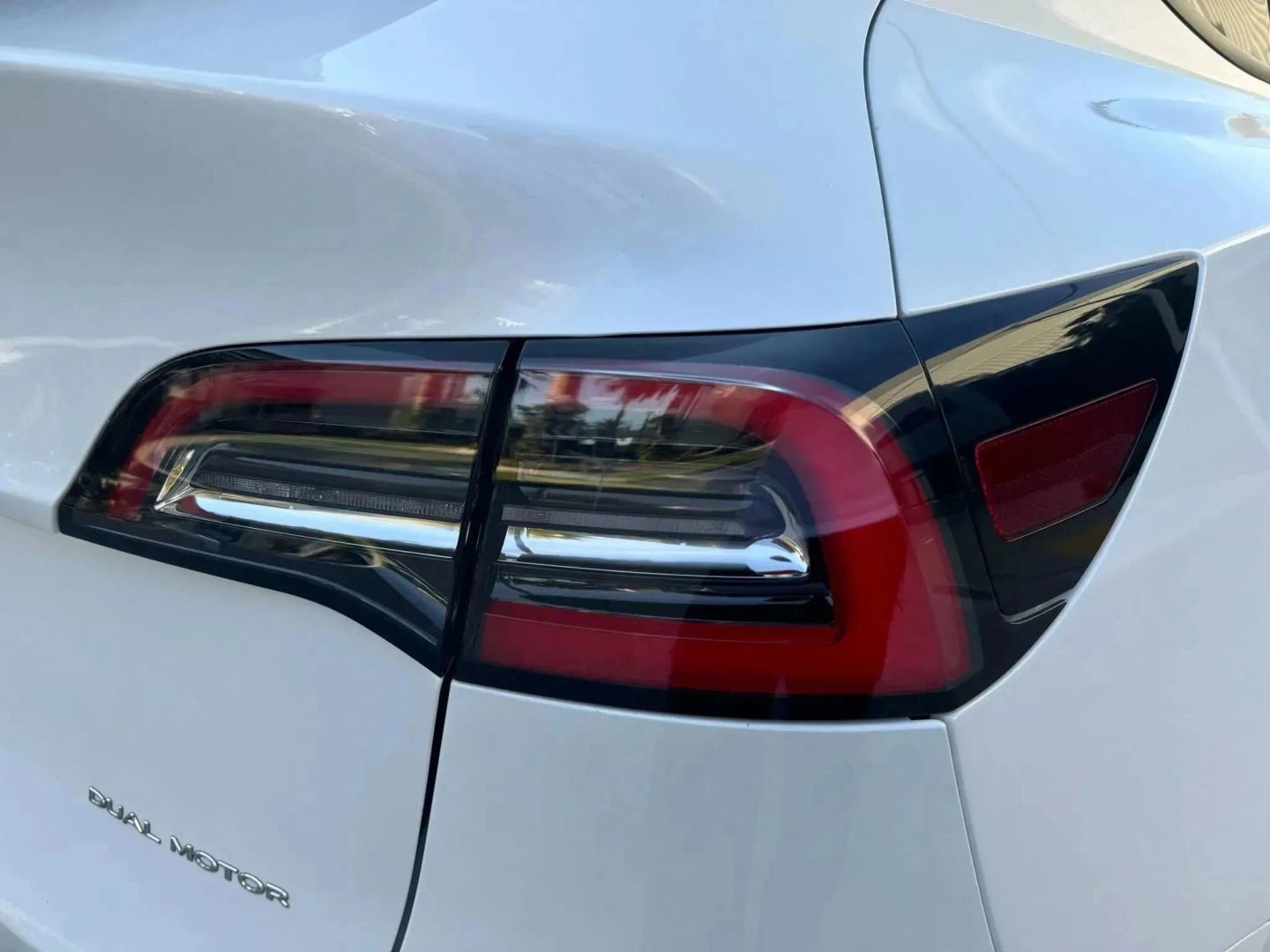 Used 2021 Tesla Model Y Long Range image 34