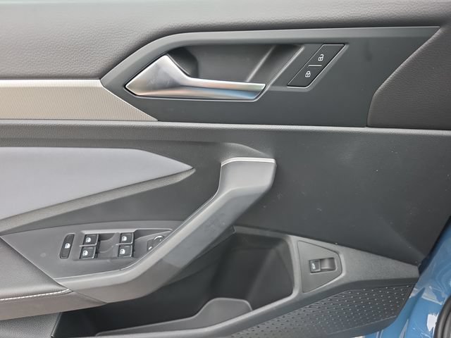 New 2027 Volkswagen Jetta SE FWD image 10