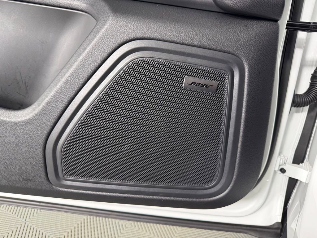 Certified 2026 Porsche Macan Turbo image 22