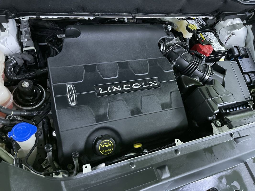 Used 2016 Lincoln MKX Reserve image 31