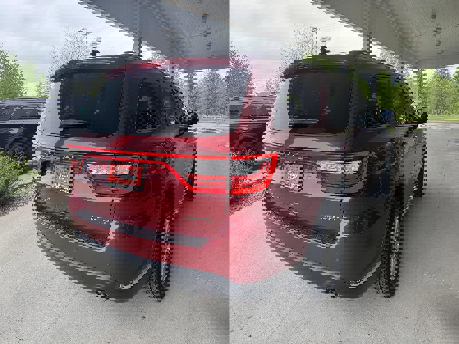 Used 2014 Dodge Durango Limited AWD/4WD image 3