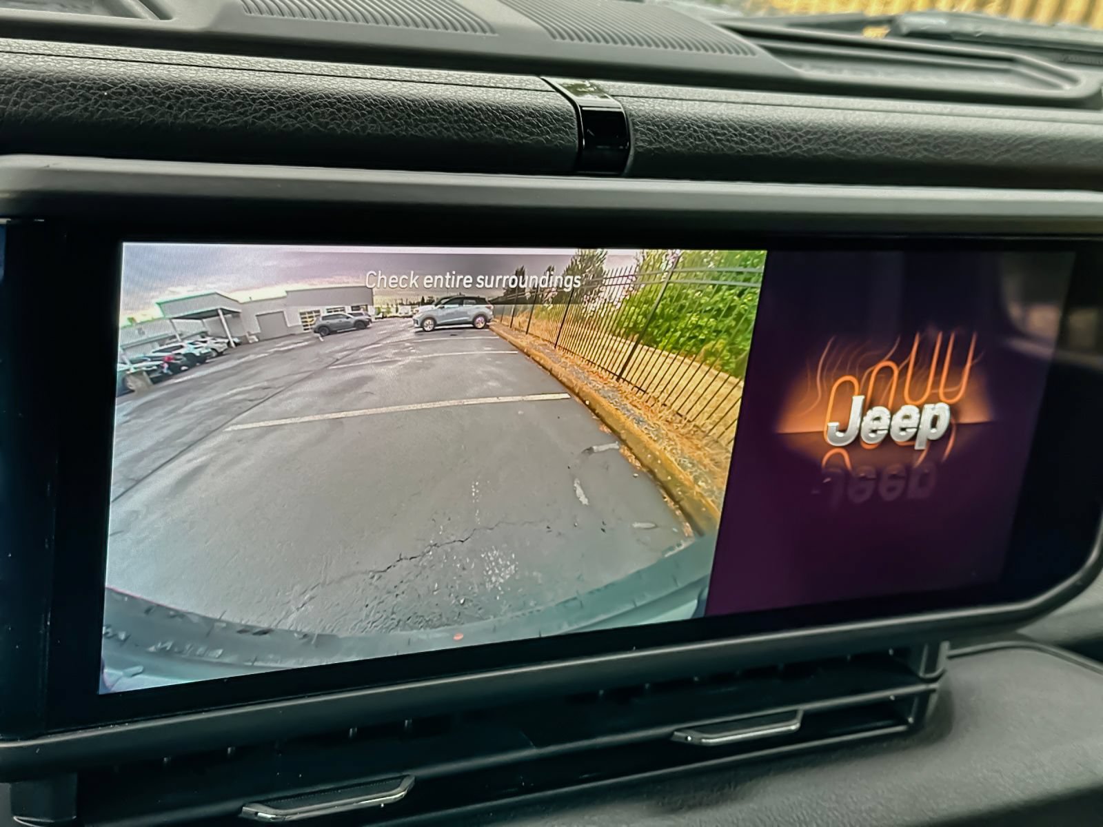Used 2026 Jeep Wrangler Sport AWD/4WD image 18