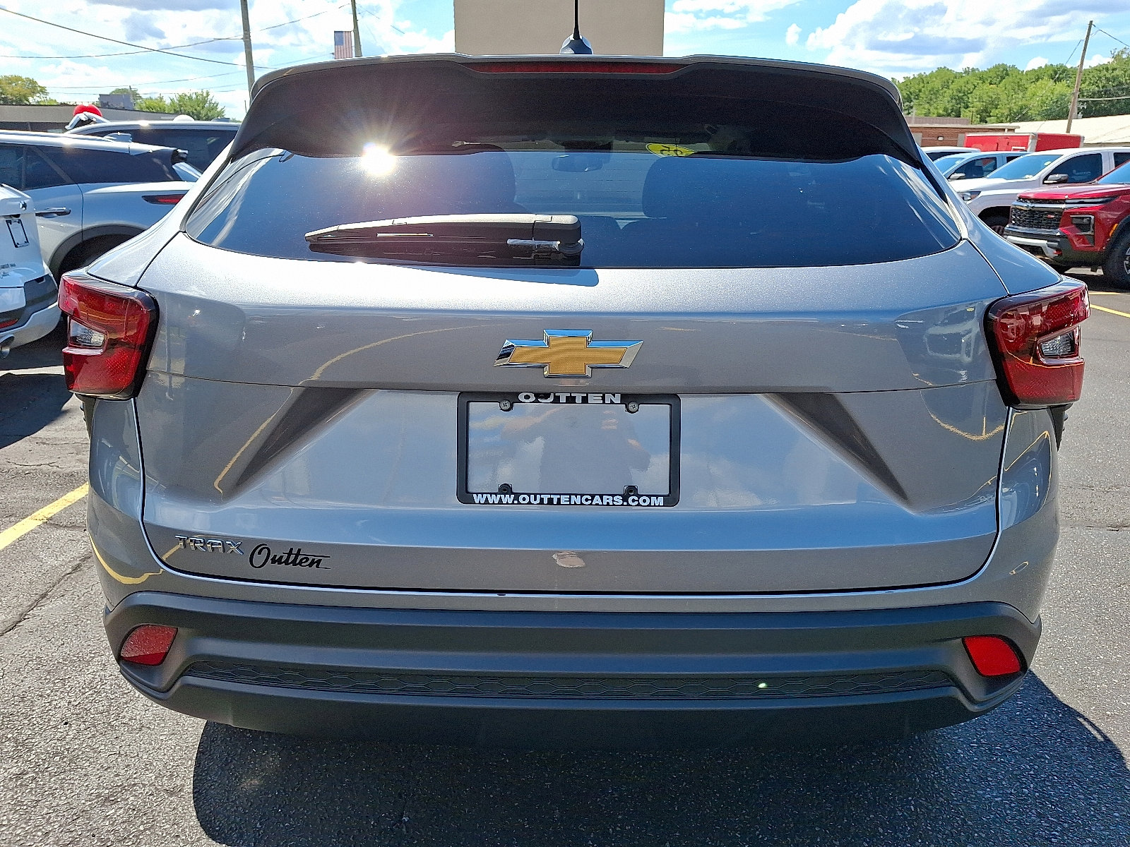 Used 2025 Chevrolet Trax LS image 4