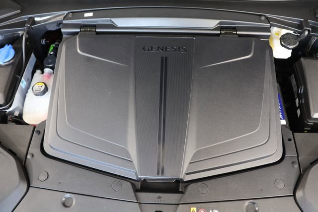 Used 2023 Genesis GV60 Performance image 24