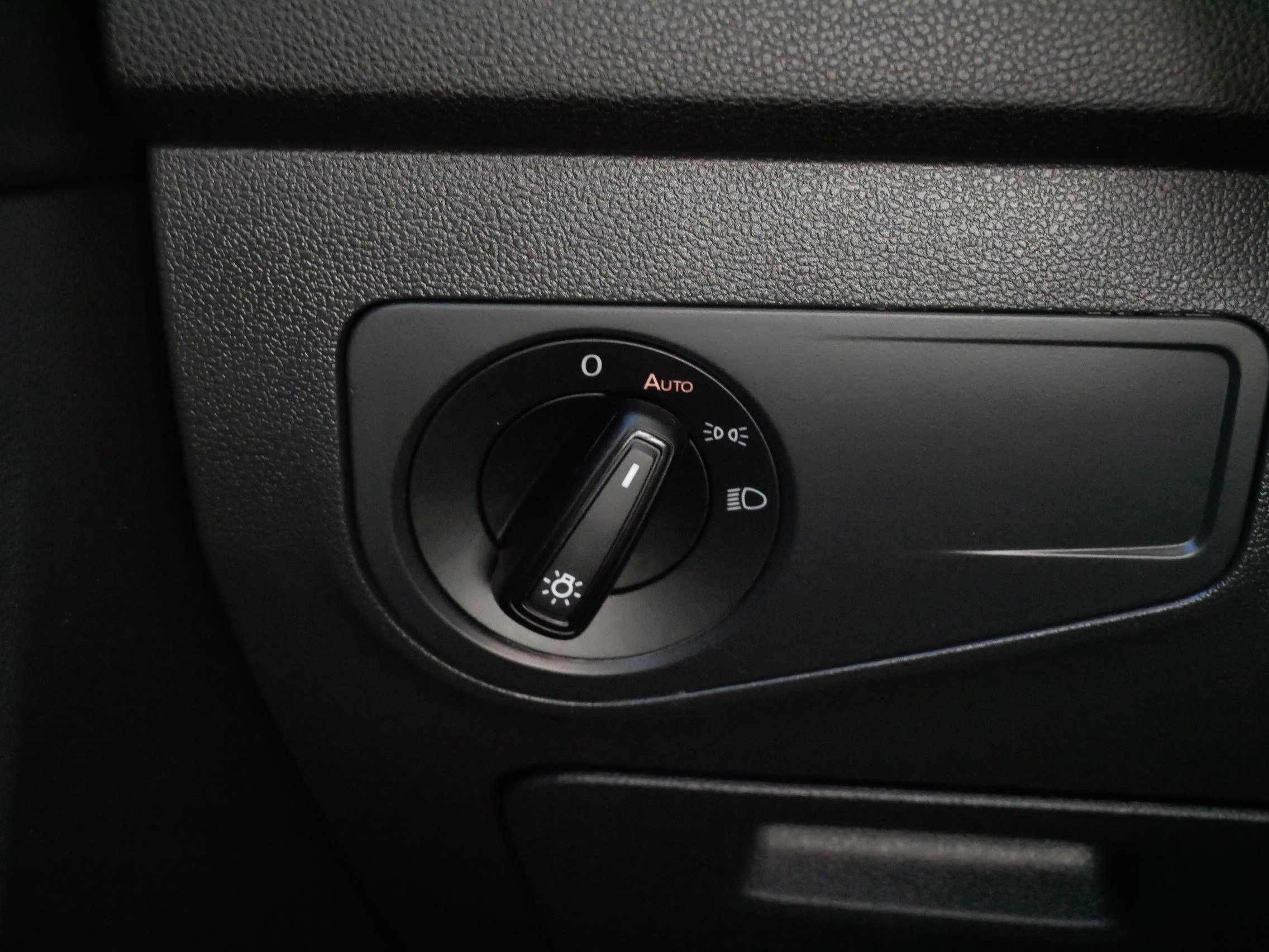 Certified 2024 Volkswagen Tiguan S AWD/4WD image 26