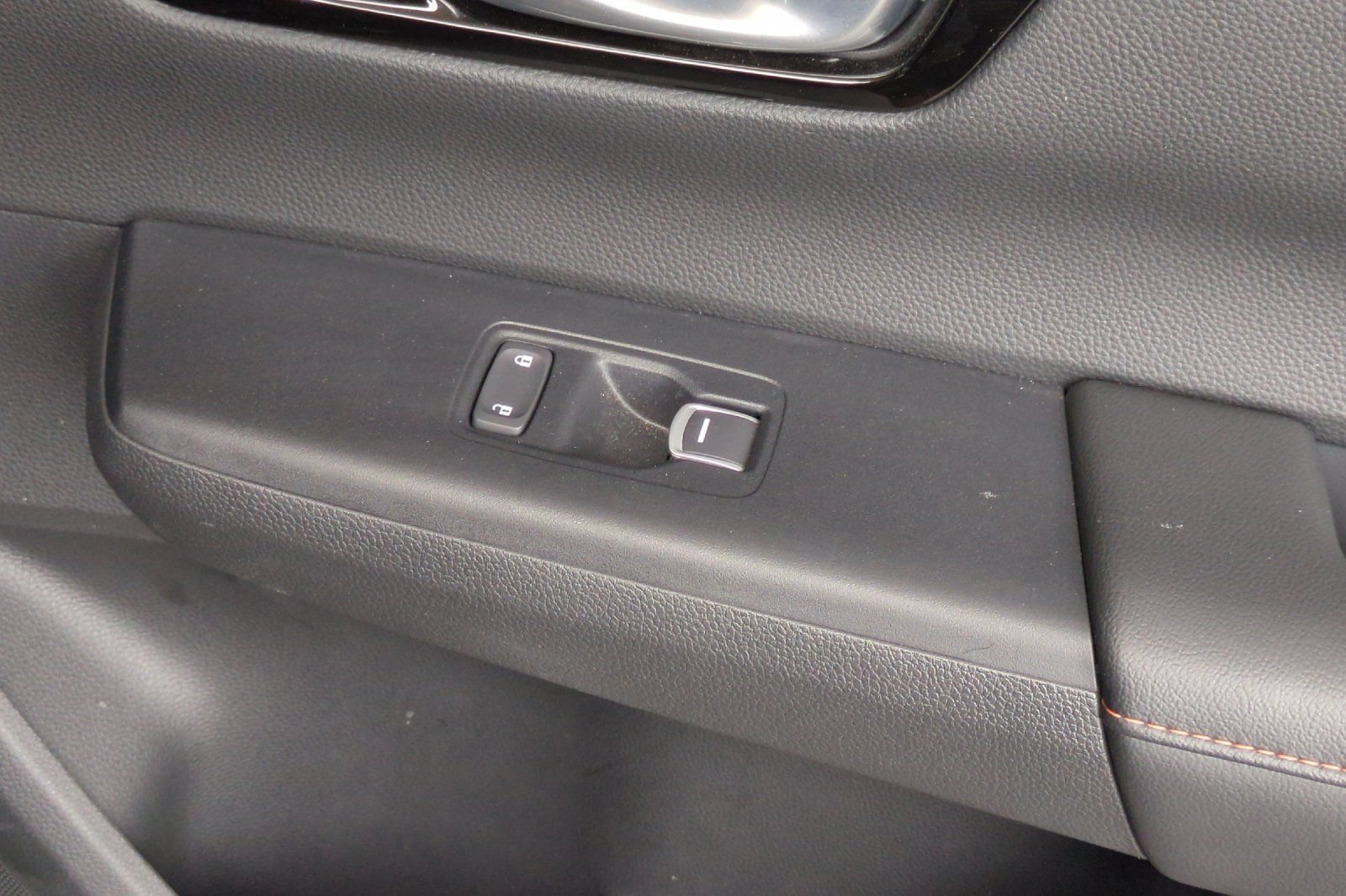 Used 2025 Honda CR-V Sport Touring image 21