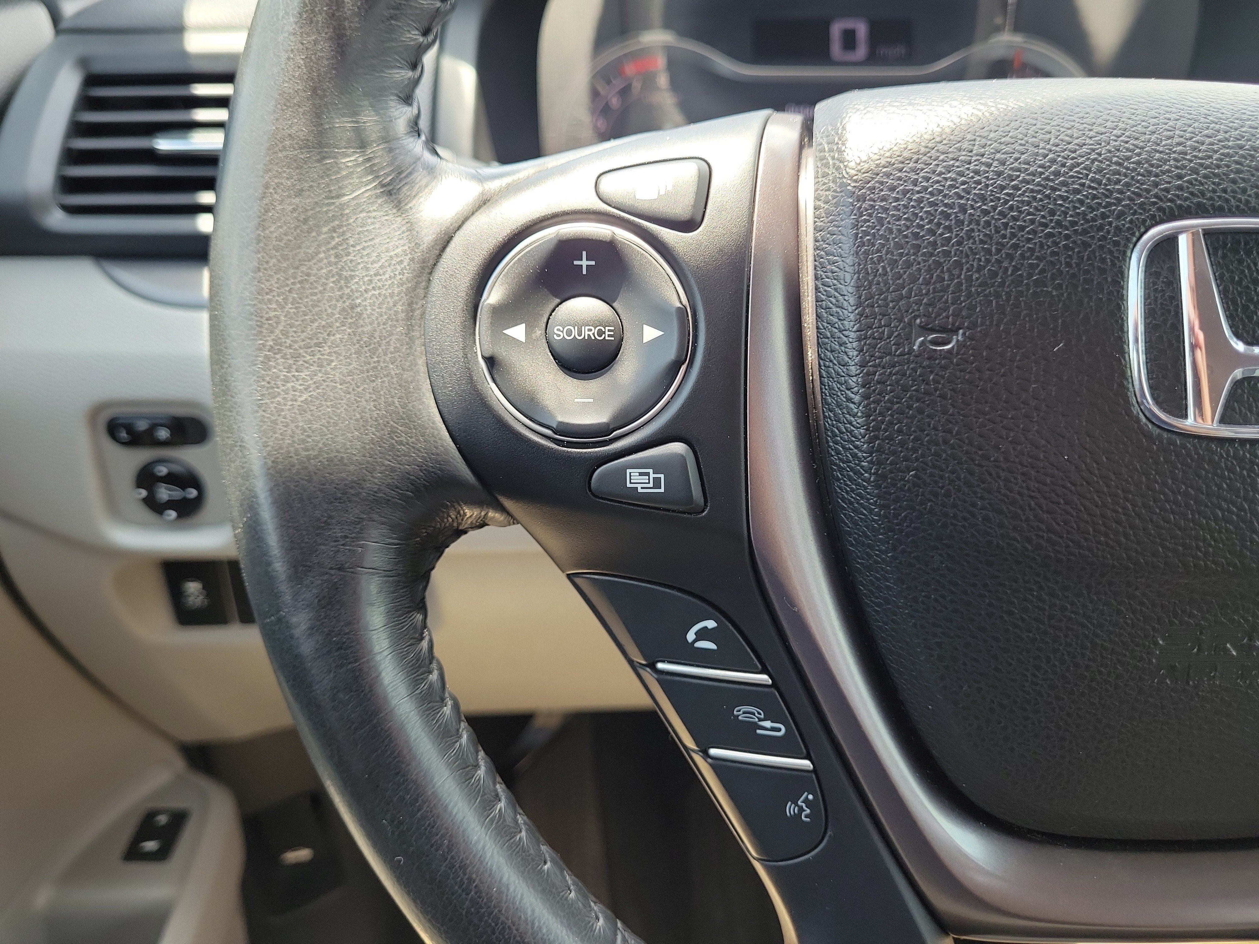 Used 2016 Honda Pilot EX-L image 30