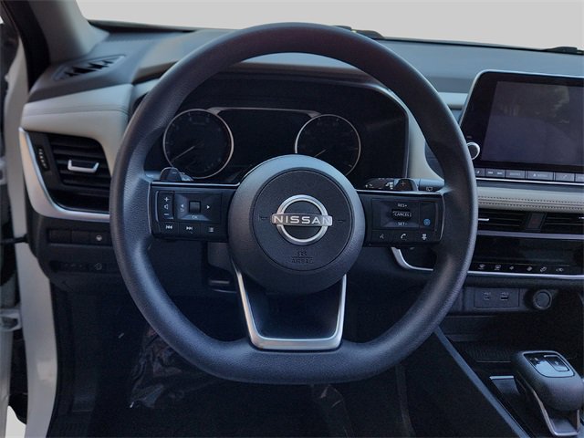 Used 2023 Nissan Rogue SV image 18