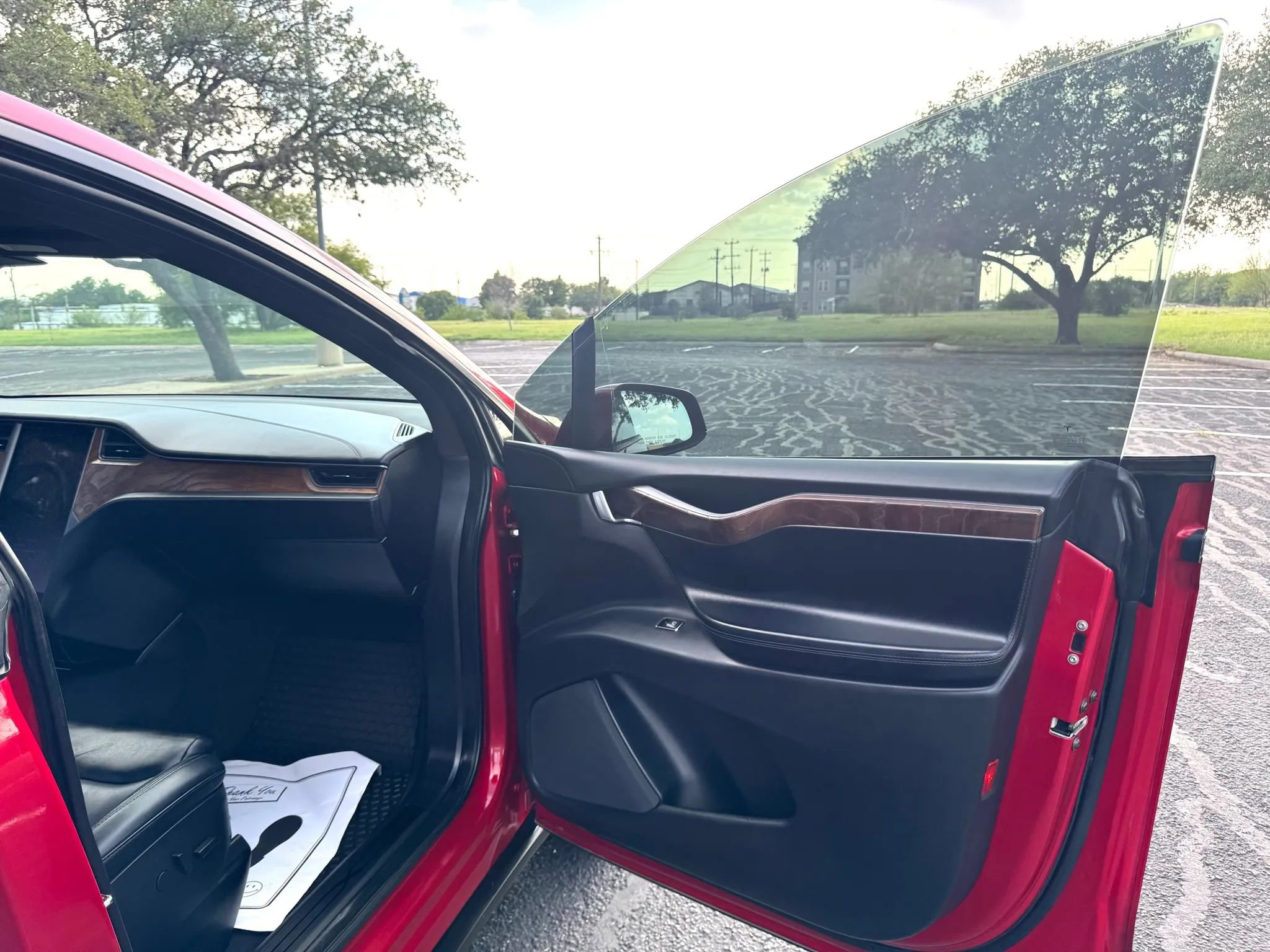 Used 2020 Tesla Model X image 14