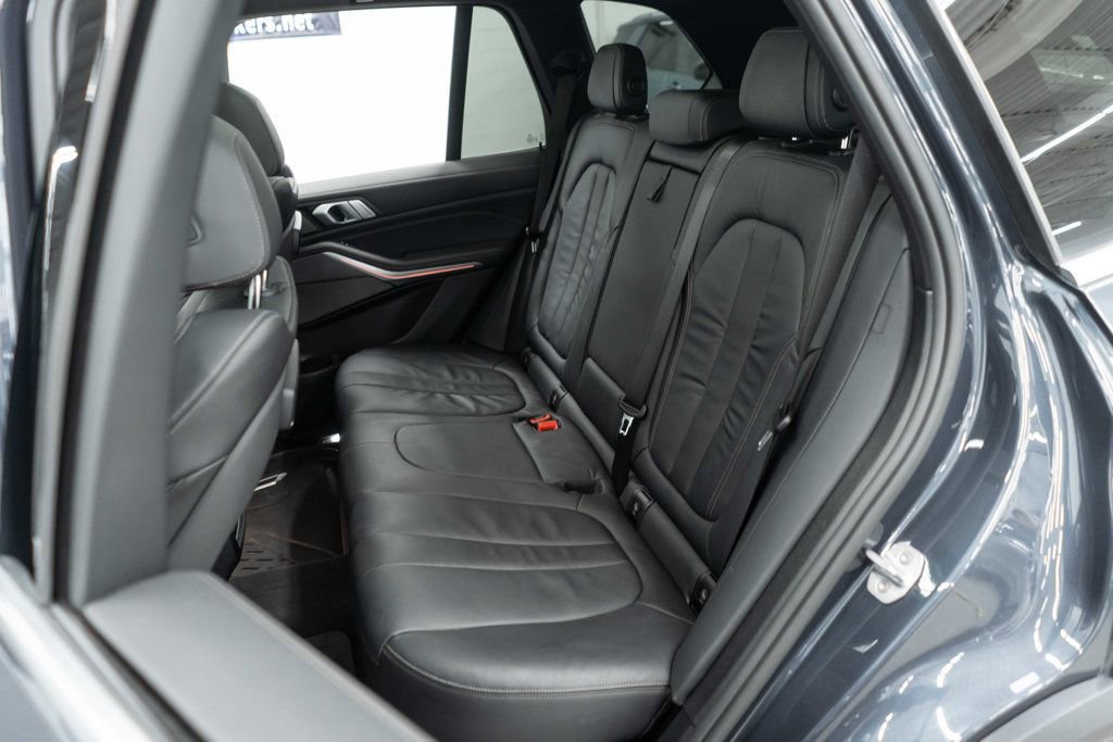 Used 2019 BMW X5 xDrive40i image 16