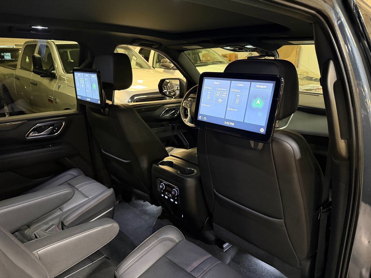 Used 2021 Chevrolet Suburban RST w/ Luxury Package AWD/4WD image 50