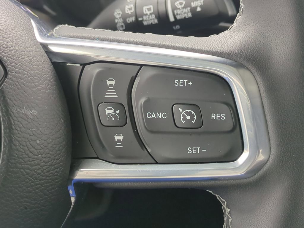 Used 2025 Jeep Wrangler Sahara 4xe w/ Safety Group image 28