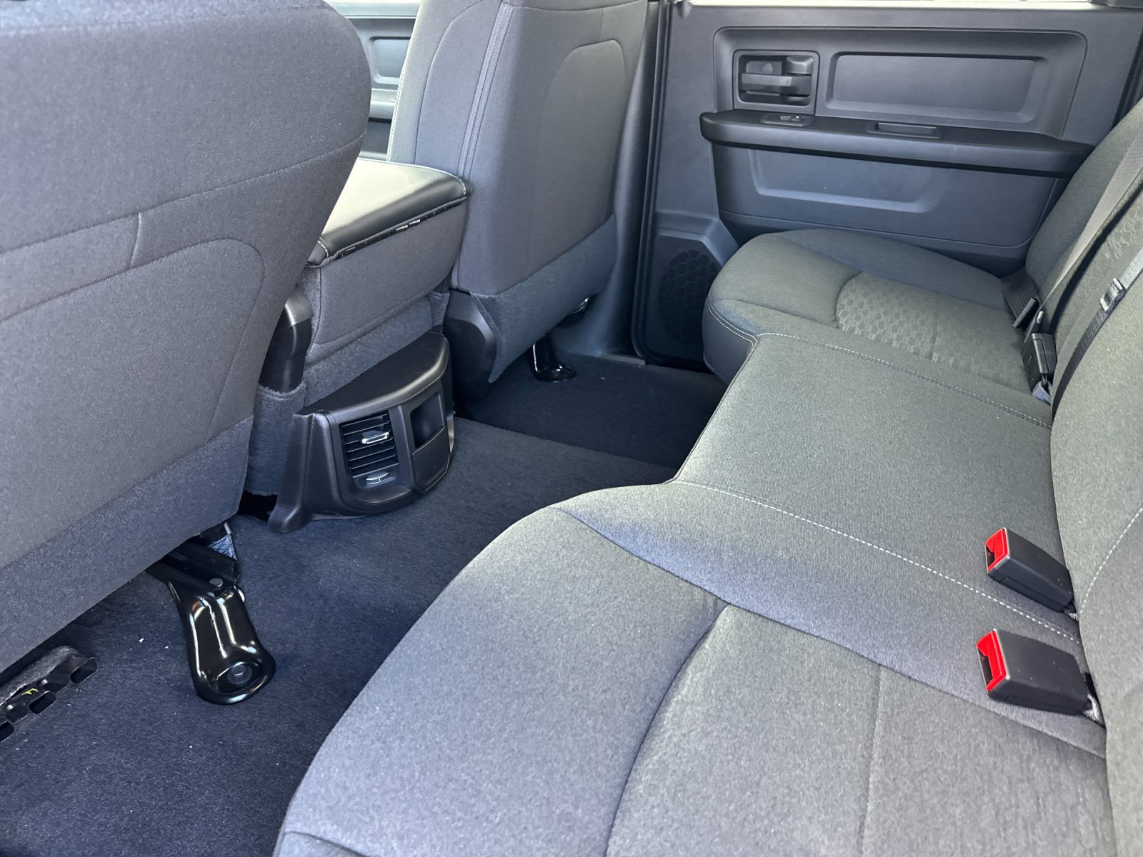 New 2026 RAM 2500 Tradesman AWD/4WD image 12