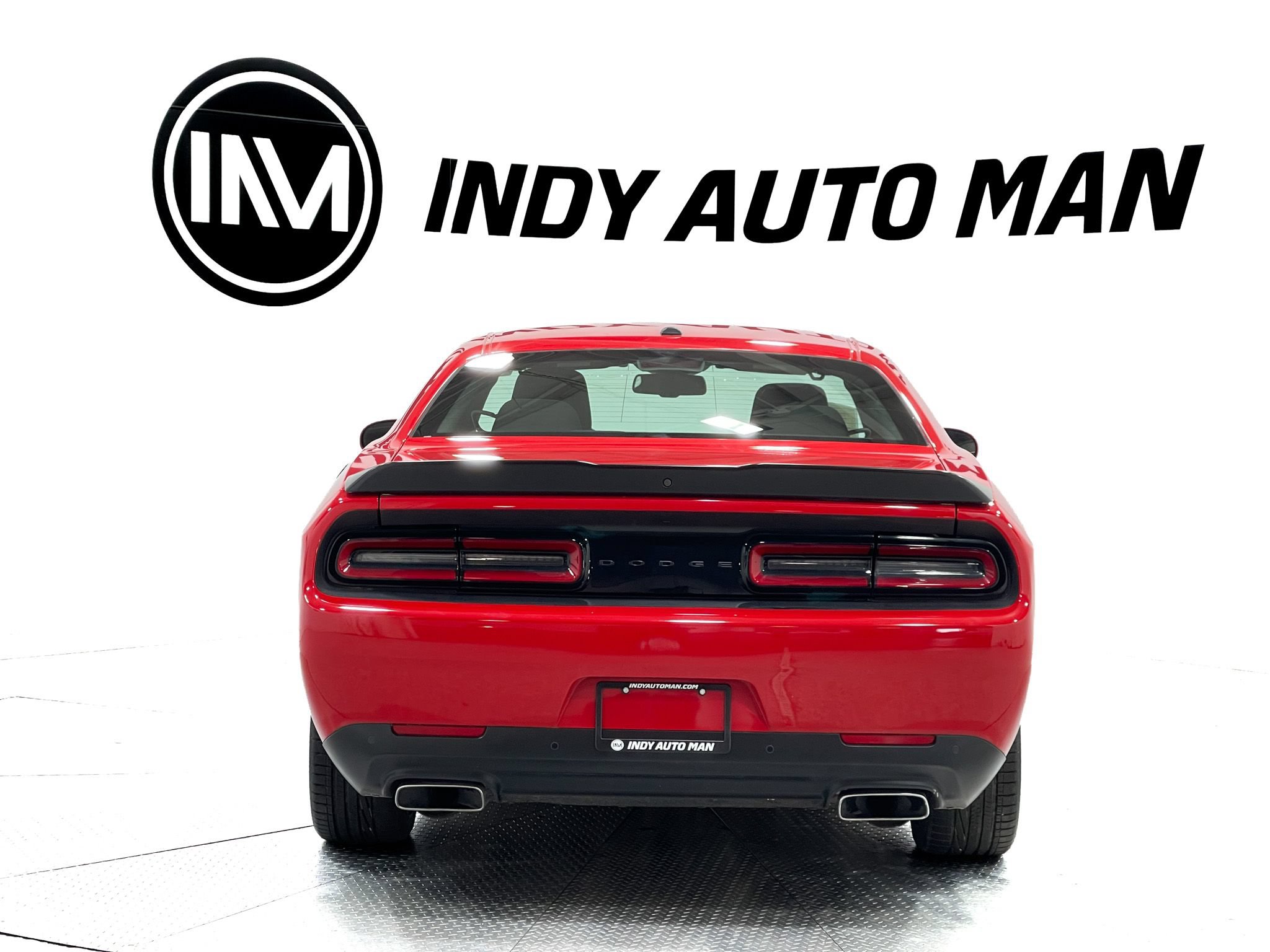 Used 2023 Dodge Challenger R/T w/ Blacktop Package RWD image 5