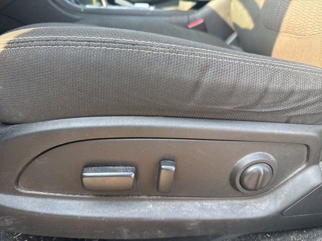 Used 2017 Chevrolet Traverse LT w/ Style and Technology Package image 14