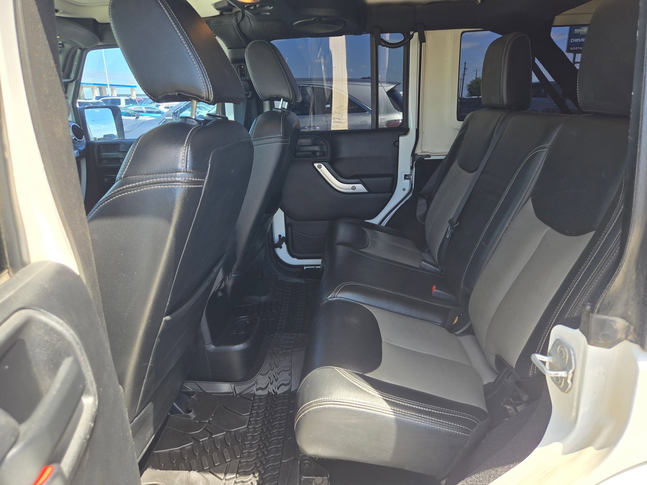Used 2013 Jeep Wrangler Unlimited Sahara w/ Trailer Tow Group AWD/4WD image 12