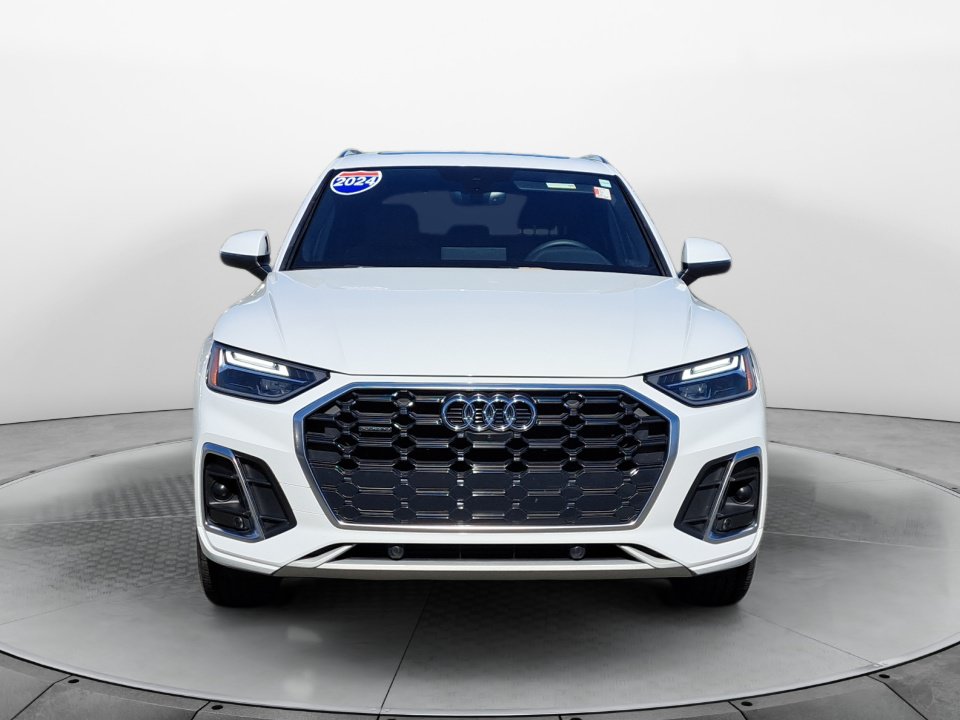 Used 2024 Audi Q5 2.0T Premium Plus AWD/4WD image 2