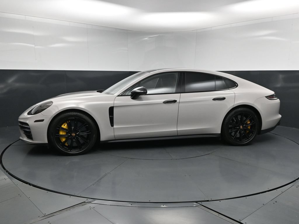 Certified 2022 Porsche Panamera Turbo S w/ Assistance Package AWD/4WD image 2