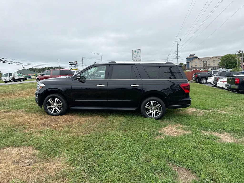 Used 2024 Ford Expedition Max Limited AWD/4WD image 11