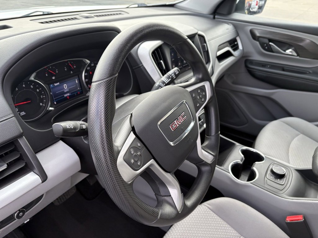 Used 2024 GMC Terrain SLE image 7