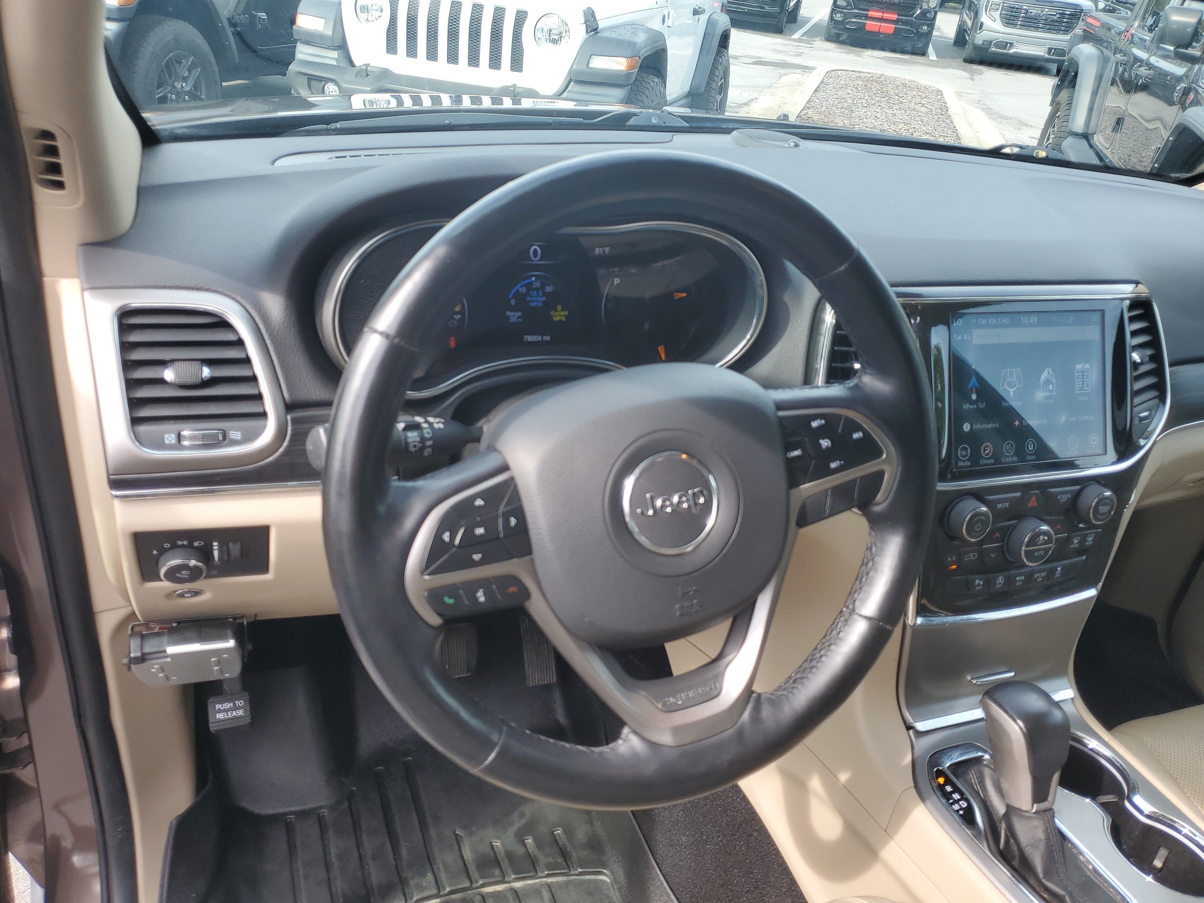 Used 2021 Jeep Grand Cherokee Limited w/ Luxury Group II AWD/4WD image 15