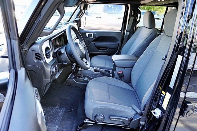 New 2026 Jeep Wrangler Unlimited Sport S image 19
