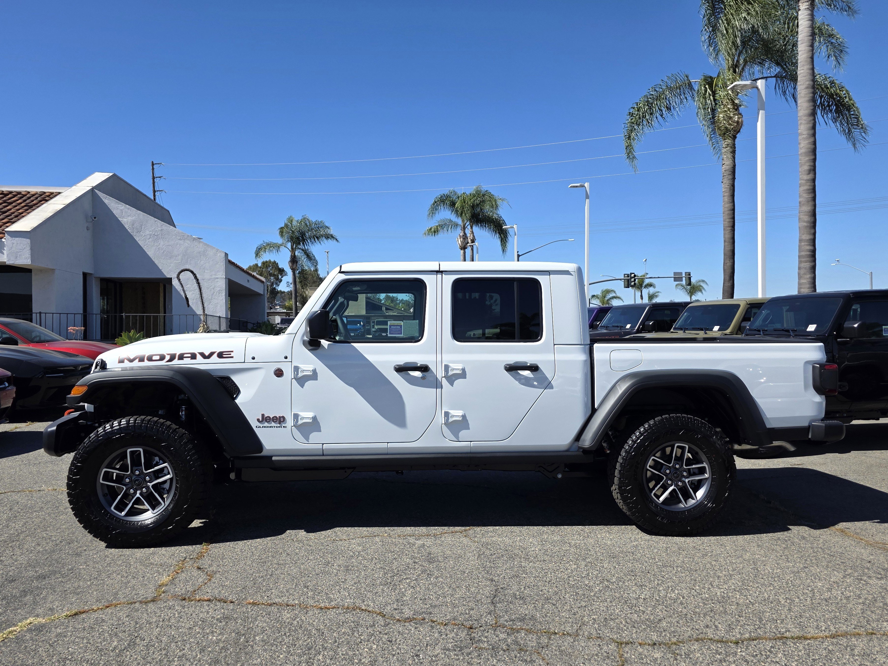 New 2026 Jeep Gladiator Mojave image 2
