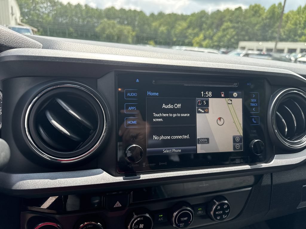 Used 2018 Toyota Tacoma TRD Sport AWD/4WD image 27
