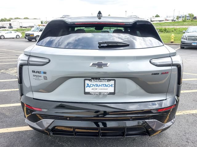 New 2026 Chevrolet Blazer EV SS AWD/4WD image 7