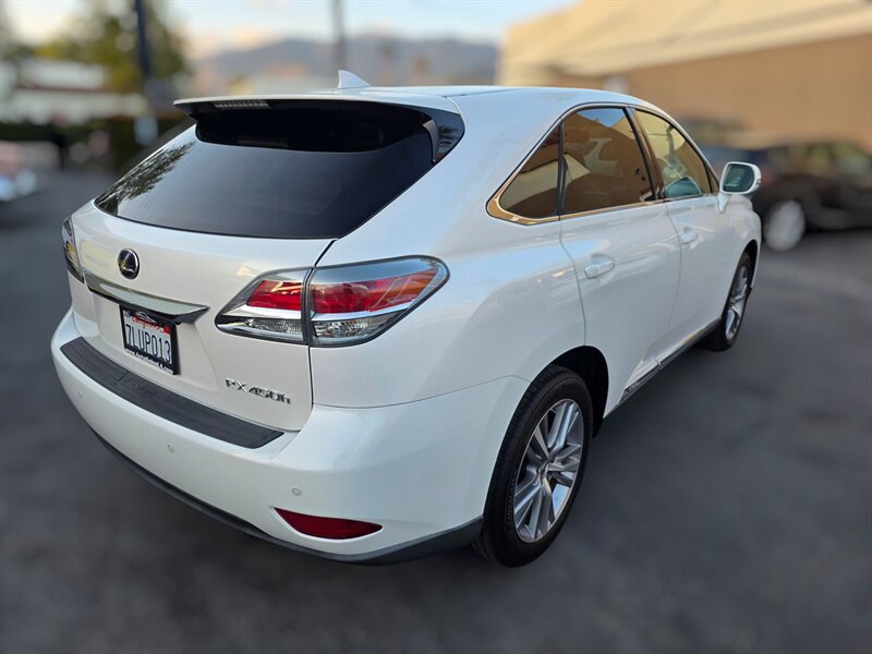 Used 2015 Lexus RX 450h FWD image 6