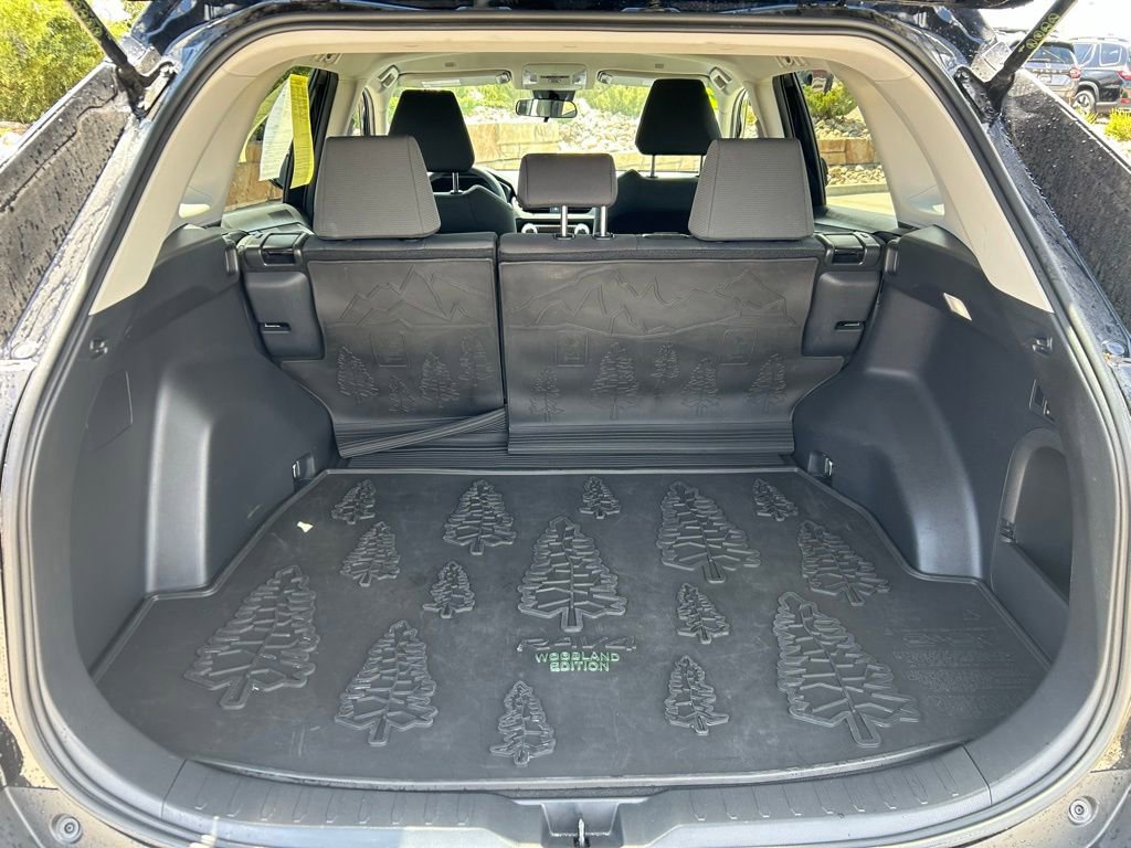 Used 2024 Toyota RAV4 AWD Hybrid image 26