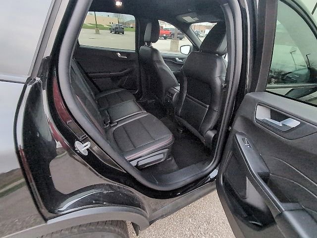 Used 2025 Ford Escape ST-Line image 7