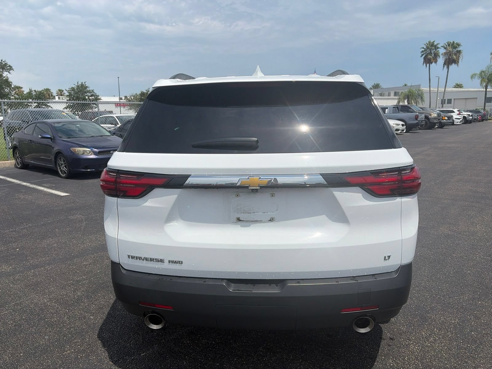 Used 2023 Chevrolet Traverse LT AWD/4WD image 6