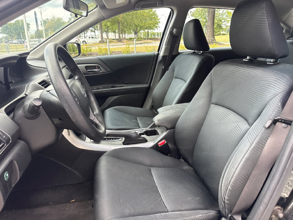 Used 2014 Honda Accord LX image 12