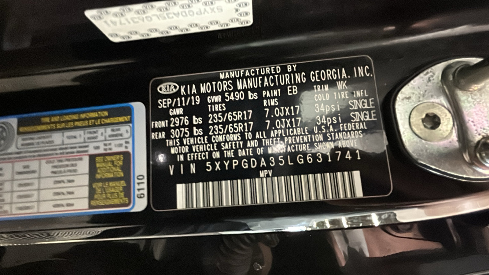 Used 2020 Kia Sorento LX AWD/4WD image 11