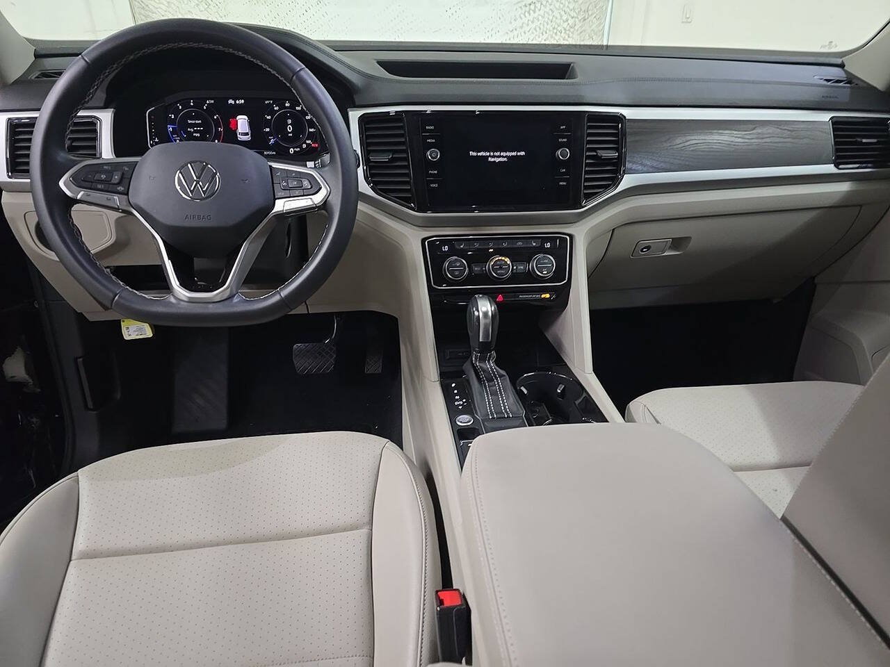 Used 2023 Volkswagen Atlas SE FWD image 7