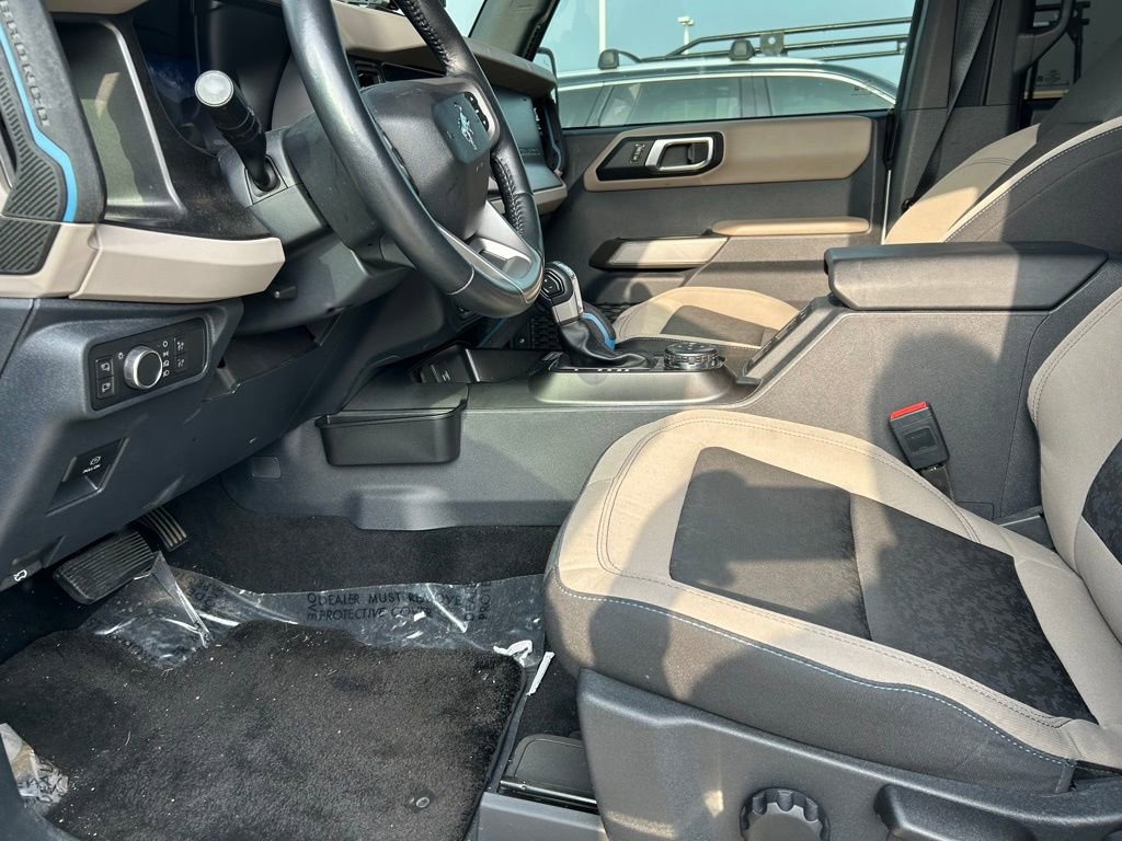 Used 2022 Ford Bronco Wildtrak AWD/4WD image 11