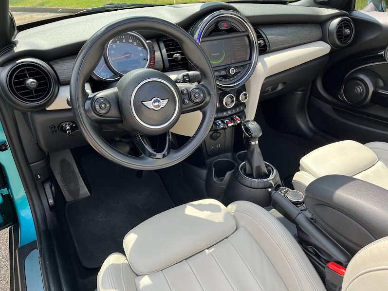 Used 2016 MINI Cooper Convertible FWD image 10