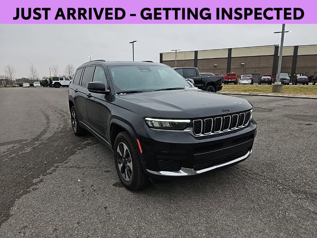 Used 2023 Jeep Grand Cherokee L Laredo
