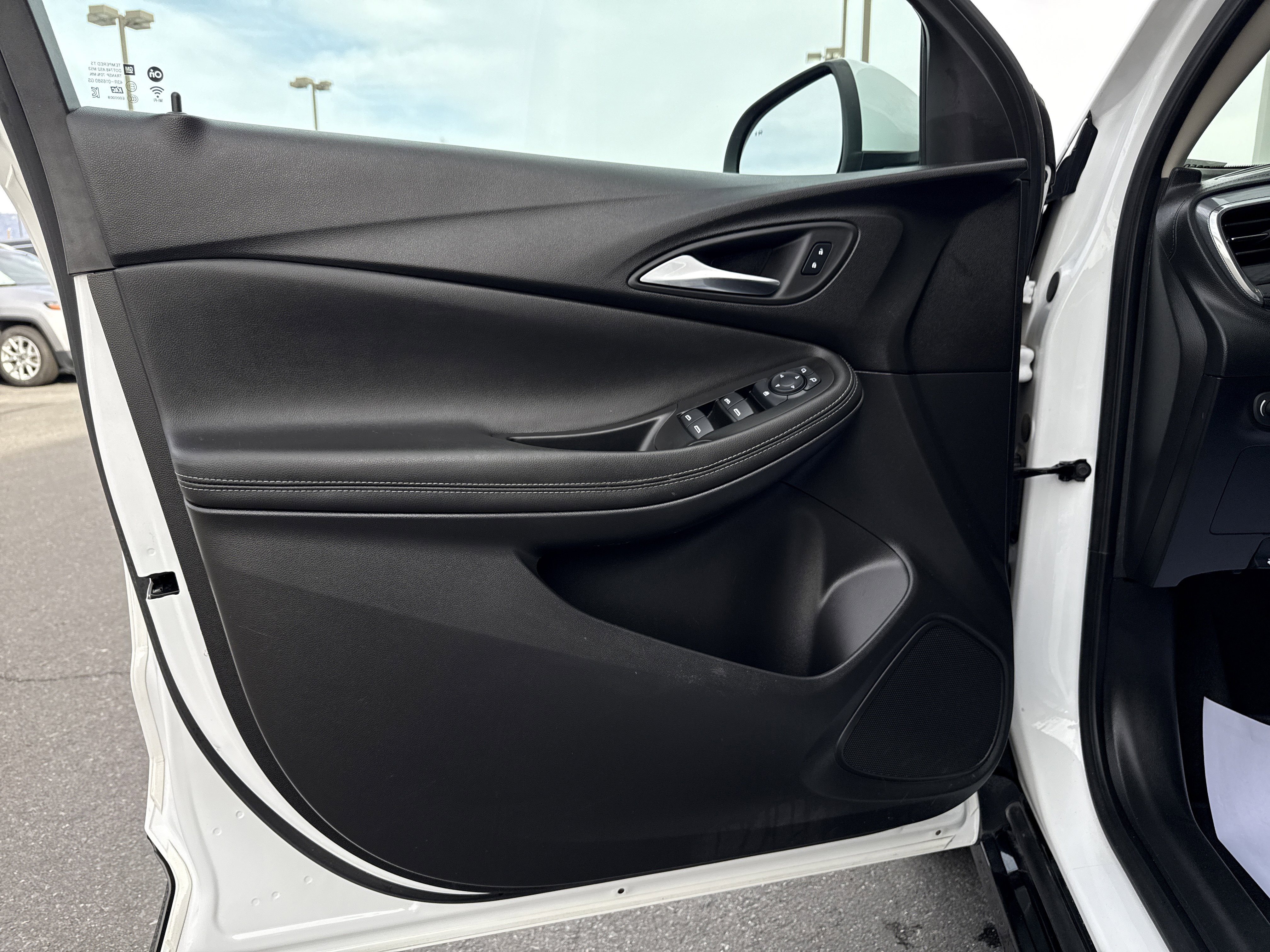 Used 2024 Buick Encore GX Sport Touring image 13