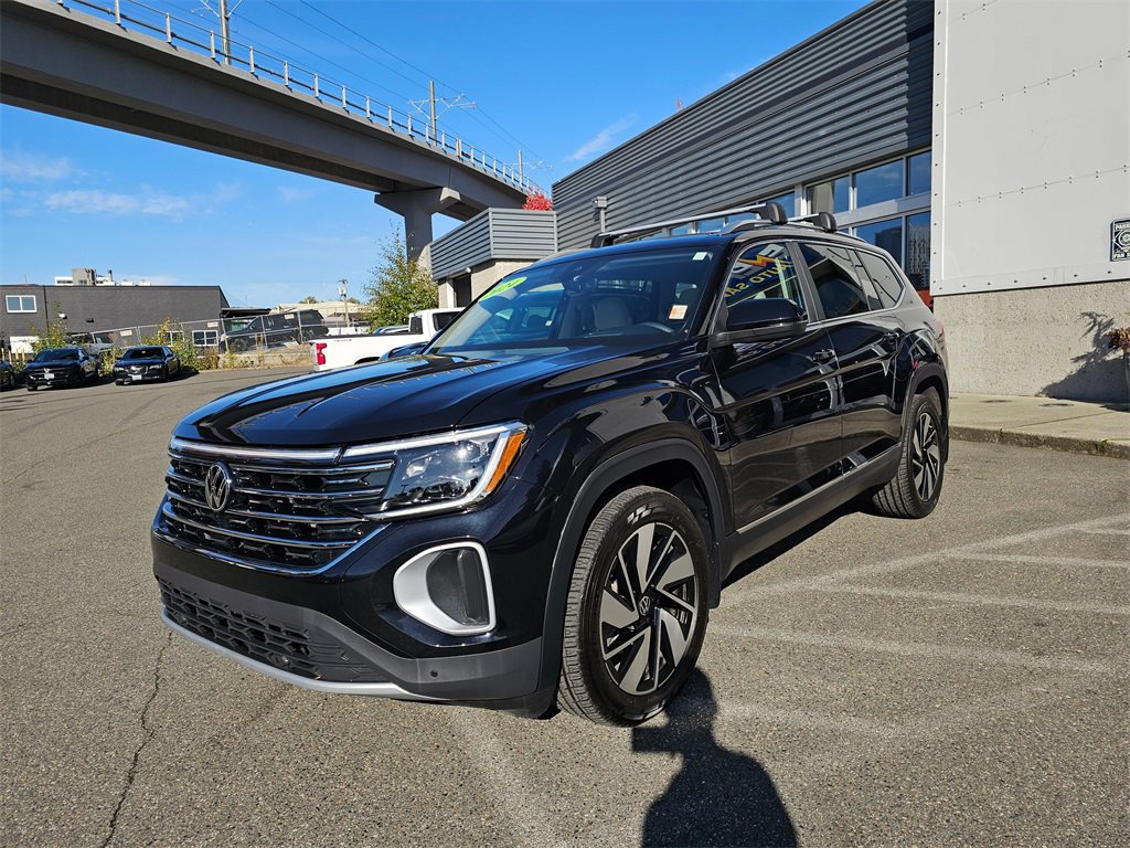 Used 2024 Volkswagen Atlas SEL image 4