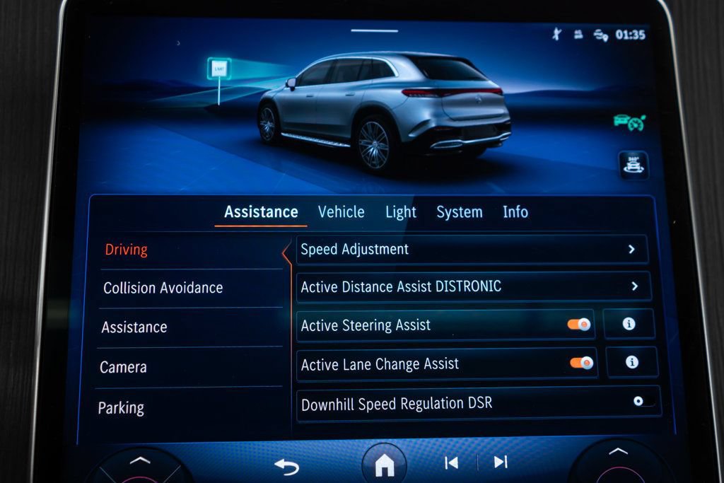 Used 2023 Mercedes-Benz EQS 450+ 4MATIC SUV w/ Acoustic Comfort Package image 28