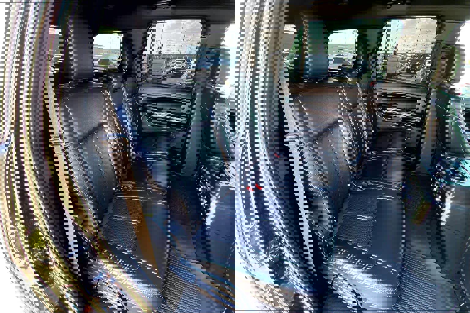 Used 2020 Ford Expedition XLT w/ Equipment Group 202A image 19